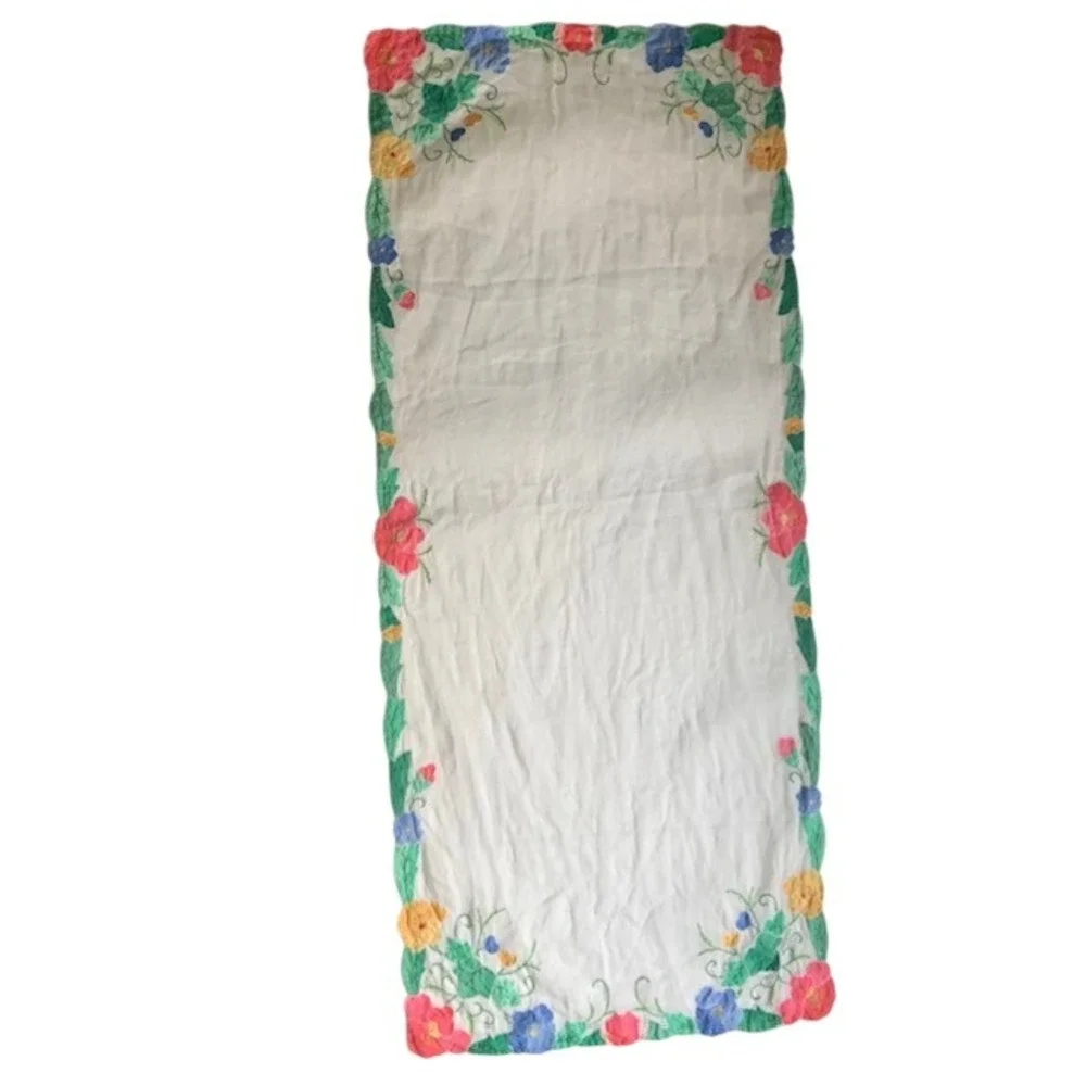 Vintage Embroidered Floral Table Runner & Oval Centerpiece Doily Set Cottagecore
